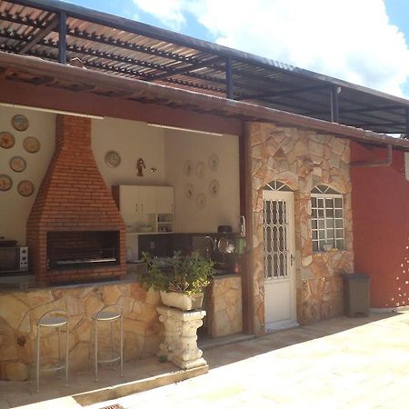 Hostel Pampulha เบโลโอรีซอนชี ภายนอก รูปภาพ