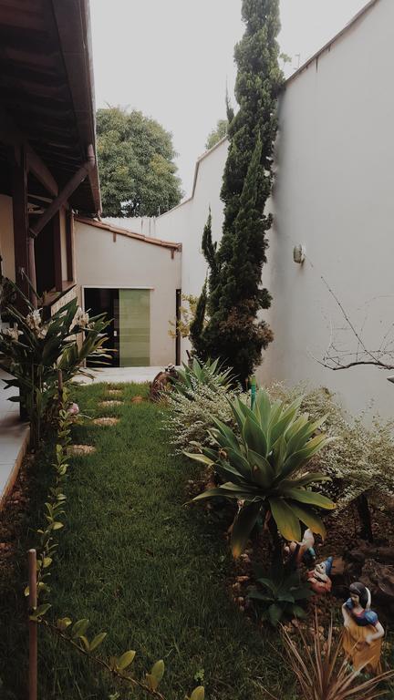 Hostel Pampulha เบโลโอรีซอนชี ภายนอก รูปภาพ