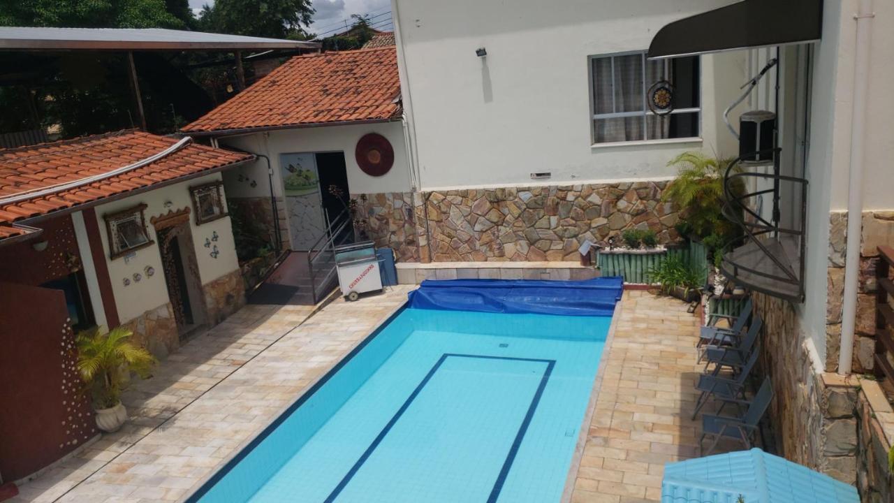 Hostel Pampulha เบโลโอรีซอนชี ภายนอก รูปภาพ